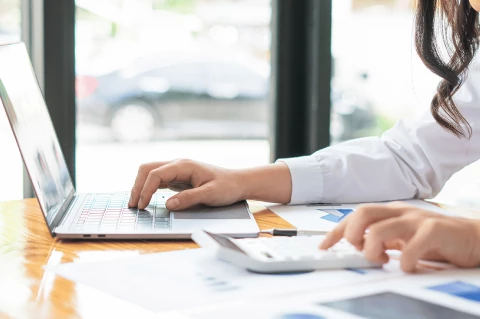 Incide PIS e COFINS sobre as receitas financeiras?